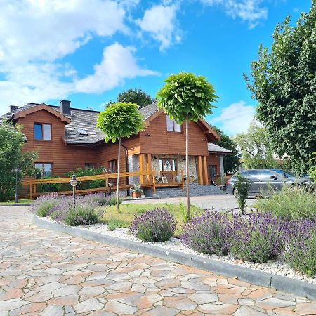 Gosciniec Ilzanka Bed & Breakfast Luaran gambar